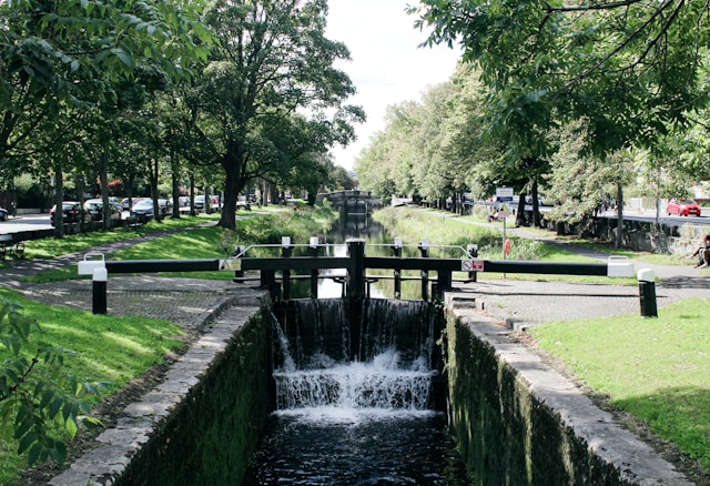 一人暮らしの水道使用量はどれくらいが普通?
